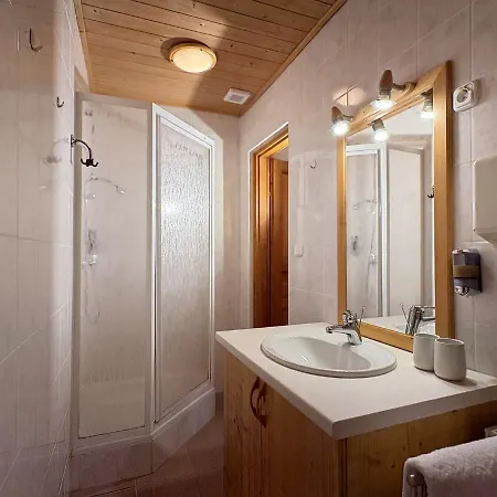 Reichelhausen Vendeghaz Apartament